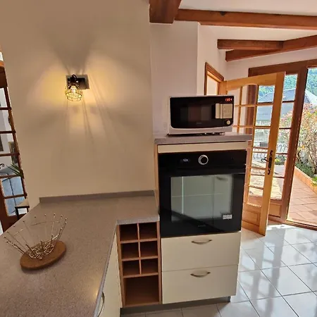 Gite Boutx Avec Jacuzzi 12 Personnes 5 Lits Doubles Et 1 Canape Lit Villa Boutx