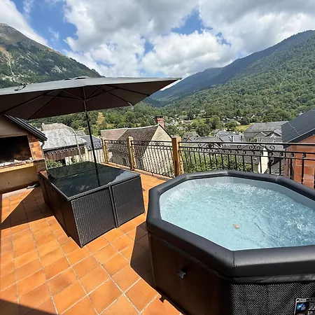Gite Boutx Avec Jacuzzi 12 Personnes 5 Lits Doubles Et 1 Canape Lit Villa *